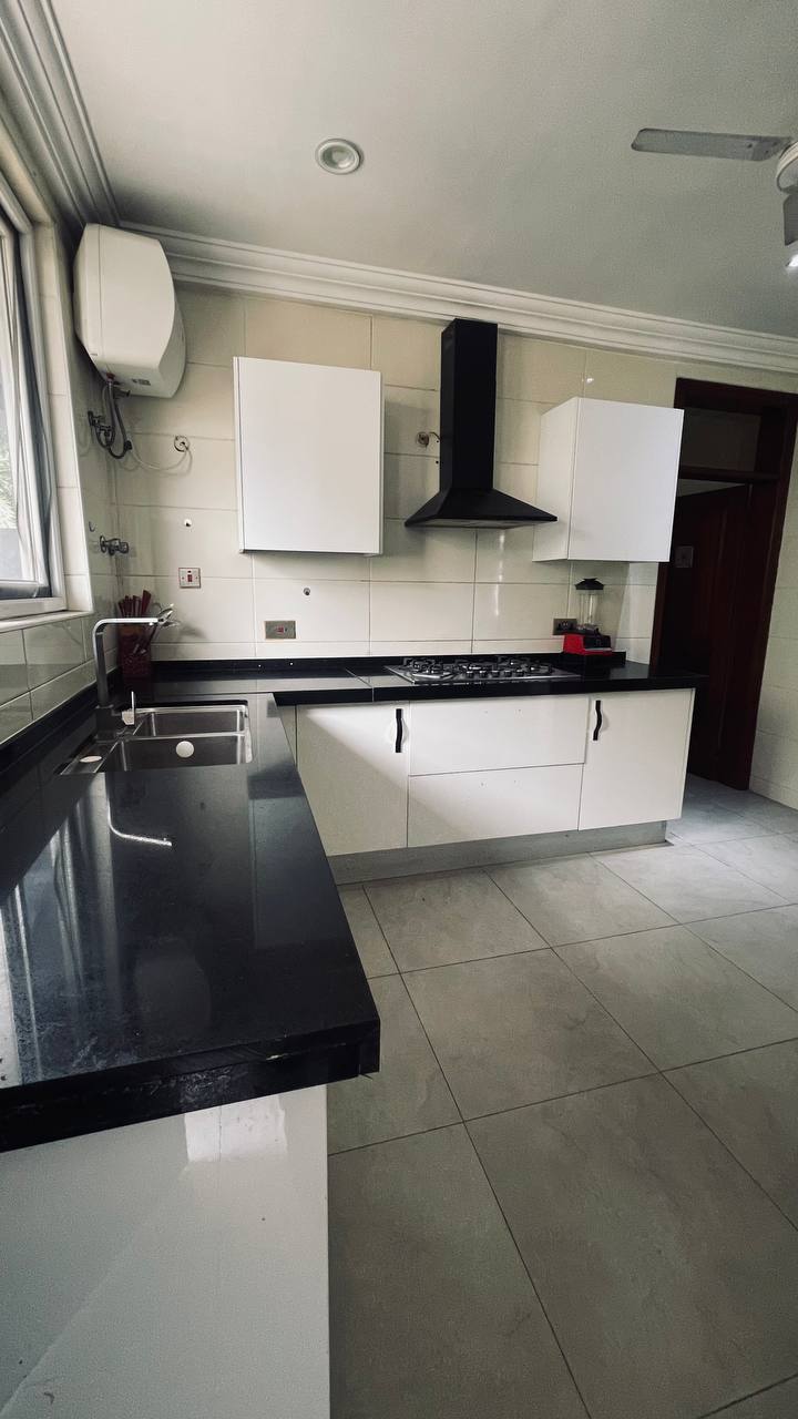Four (4) Bedroom Semi-detached Townhouse For Rent in a Gated Community at North Ridge
