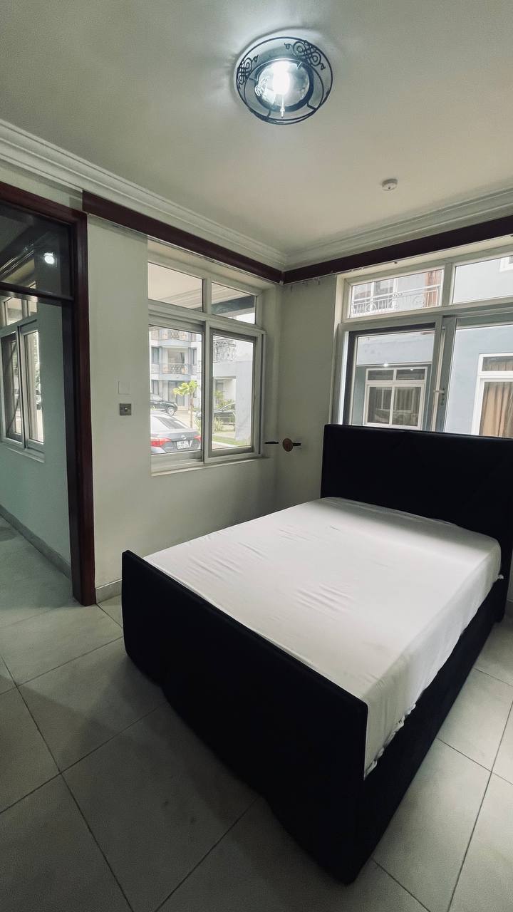 Four (4) Bedroom Semi-detached Townhouse For Rent in a Gated Community at North Ridge