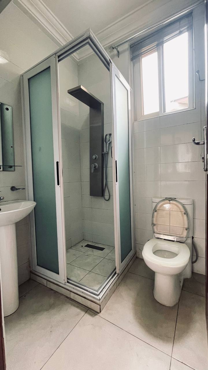 Four (4) Bedroom Semi-detached Townhouse For Rent in a Gated Community at North Ridge