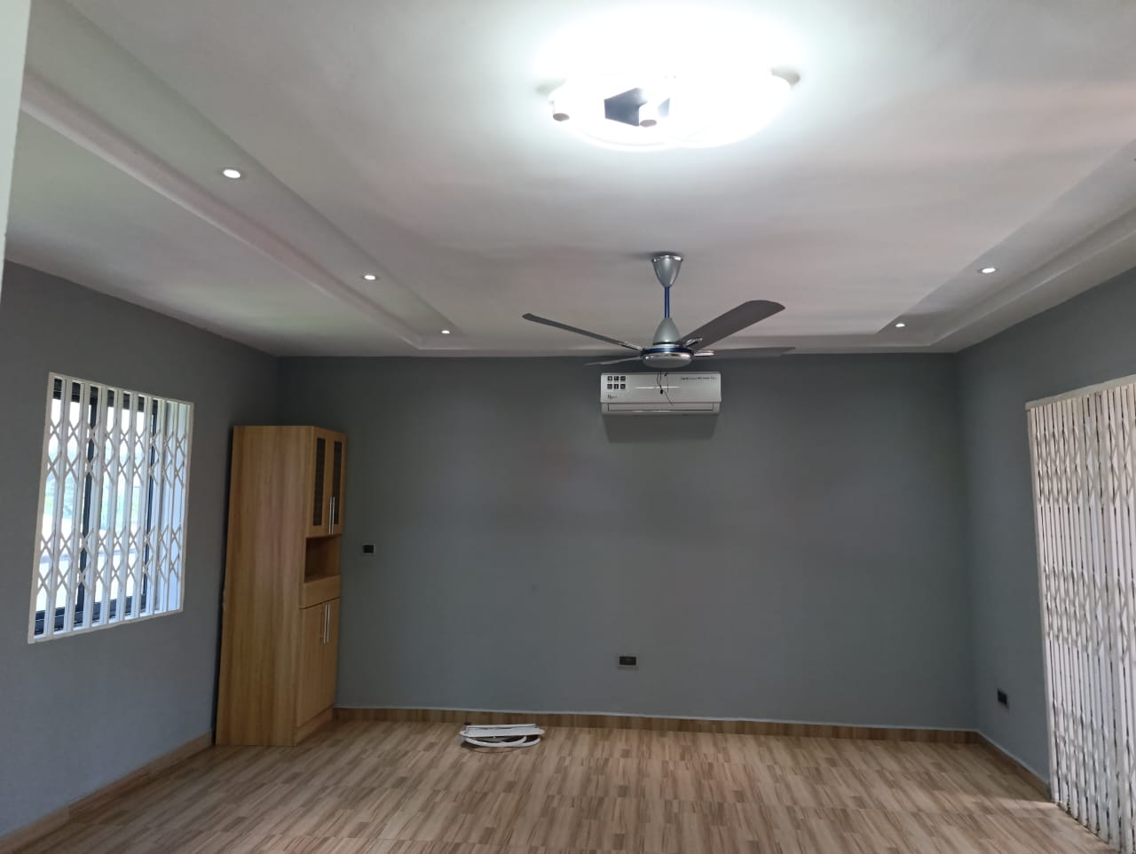 Four (4) Bedroom Townhouse For Rent at Ofankor