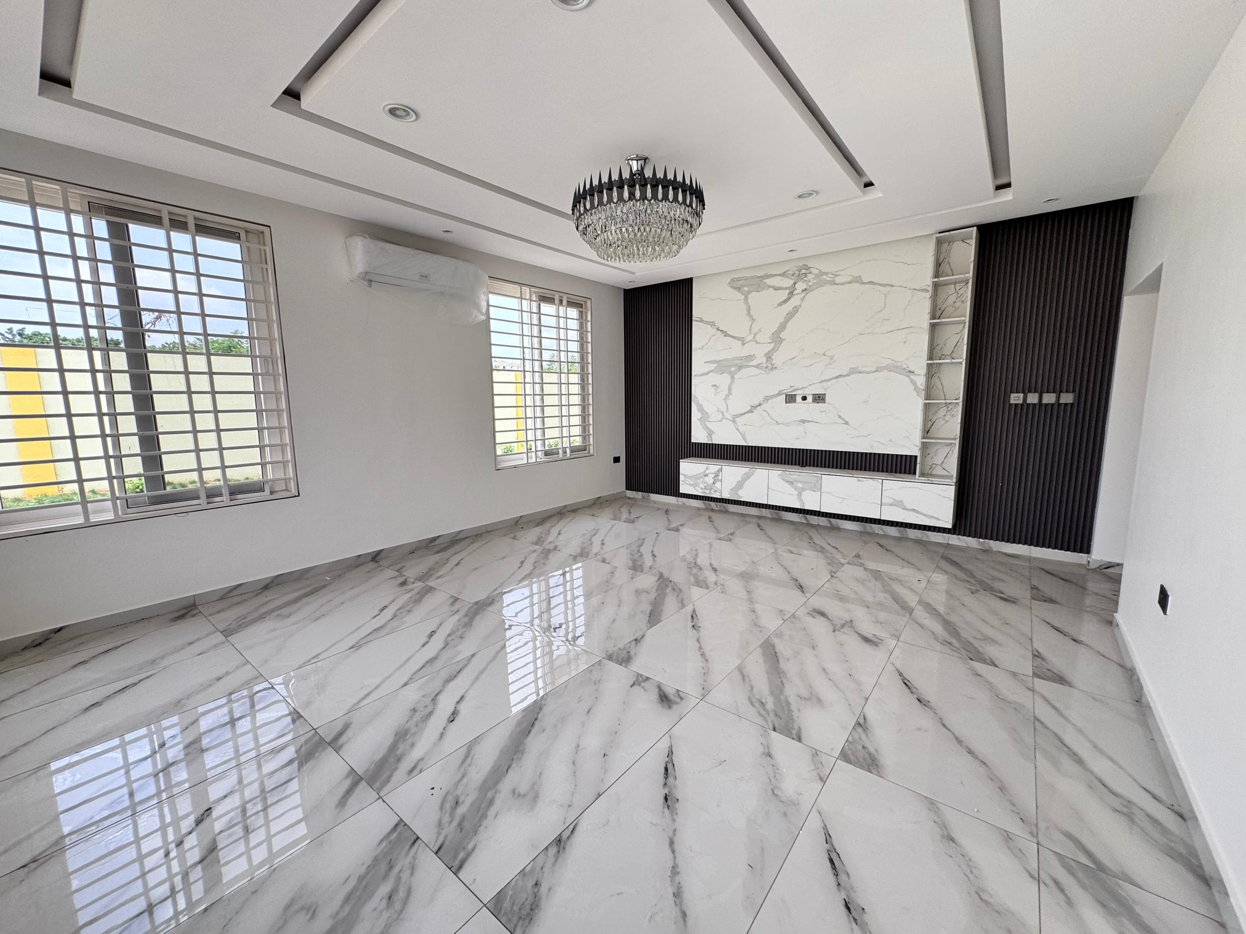 Four (4) Bedroom Townhouse in a Gated Community For Rent at Lakeside