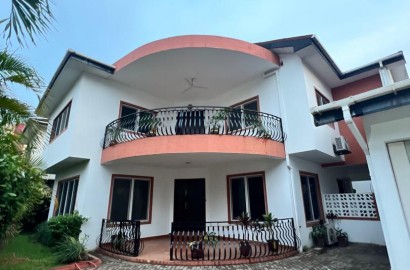 Four (4) Bedroom Townhouse with Boys' Quarters For Rent at Airport Residential Area
