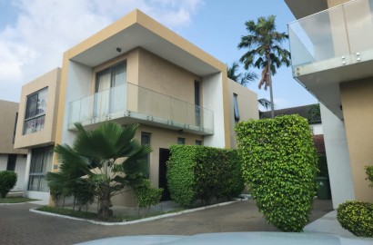 Four (4) Bedroom Townhouse with Boys' Quarters For Rent at Airport Residential Area