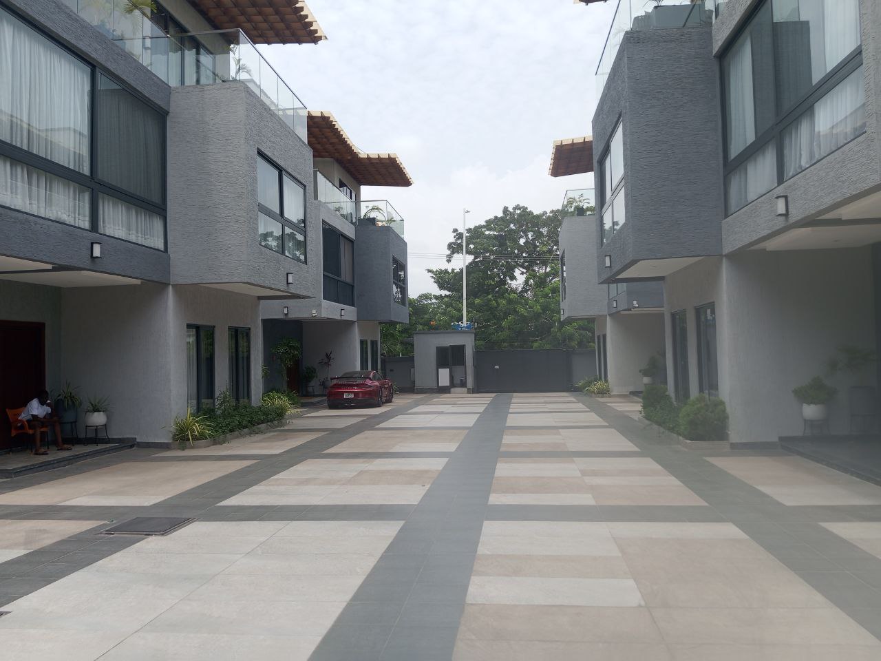 Four (4) Bedroom Townhouse with Boys' Quarters For Rent in a Gated Community at Roman Ridge