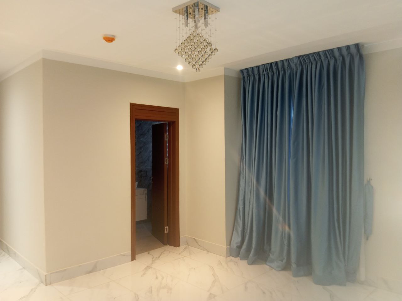 Four (4) Bedroom Townhouse with Boys' Quarters For Rent in a Gated Community at Roman Ridge