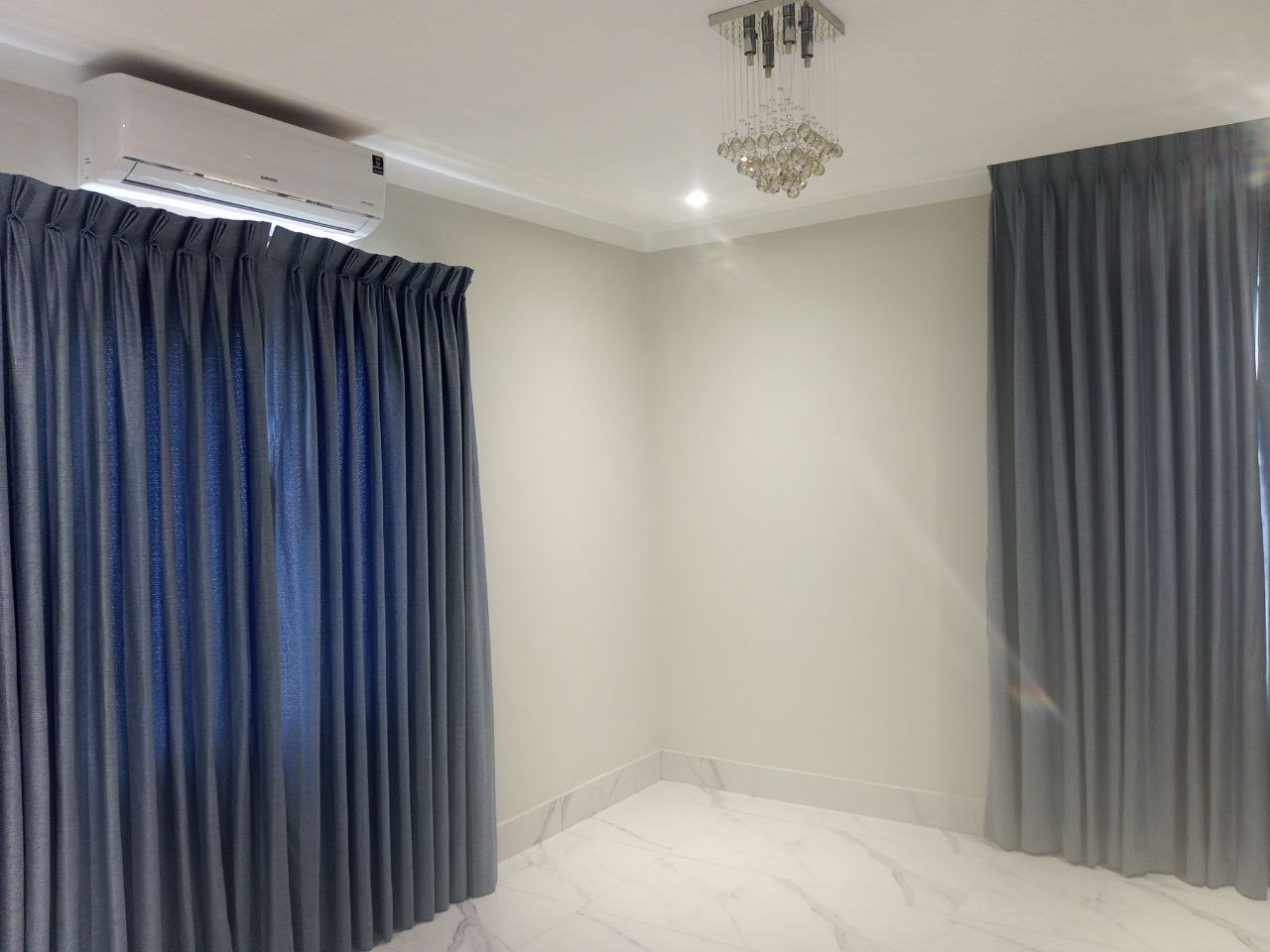 Four (4) Bedroom Townhouse with Boys' Quarters For Rent in a Gated Community at Roman Ridge