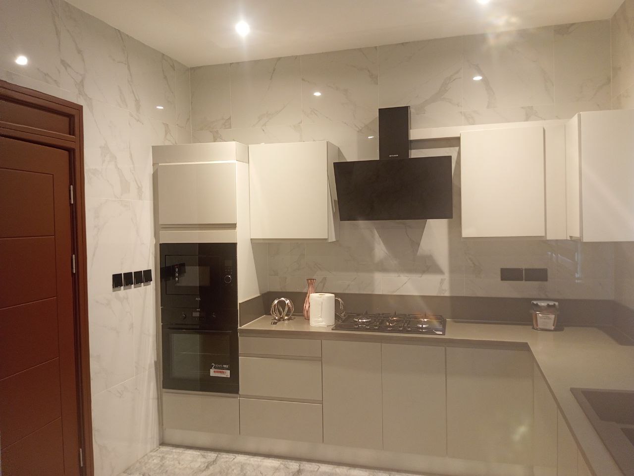 Four (4) Bedroom Townhouse with Boys' Quarters For Rent in a Gated Community at Roman Ridge