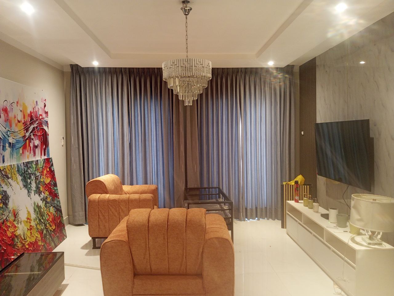 Four (4) Bedroom Townhouse with Boys' Quarters For Rent in a Gated Community at Roman Ridge