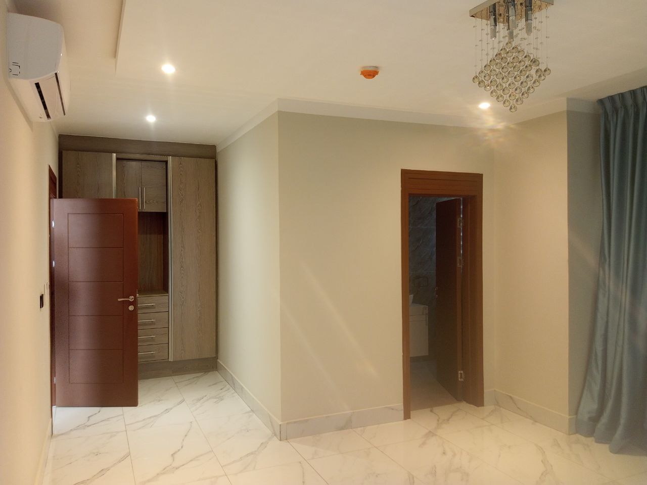 Four (4) Bedroom Townhouse with Boys' Quarters For Rent in a Gated Community at Roman Ridge