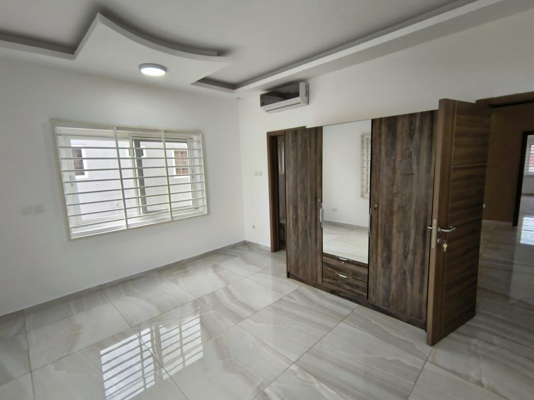 Four (4) Bedrooms Townhouse For Rent at Spintex