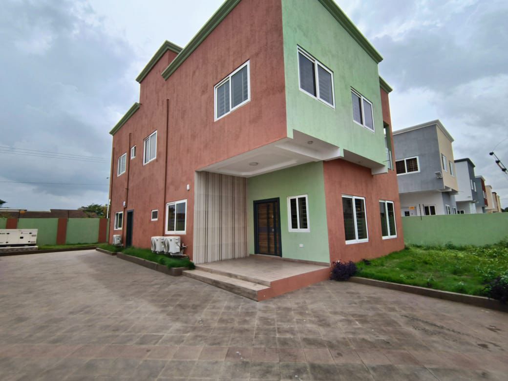Four (4) Bedrooms Townhouse For Rent at Spintex