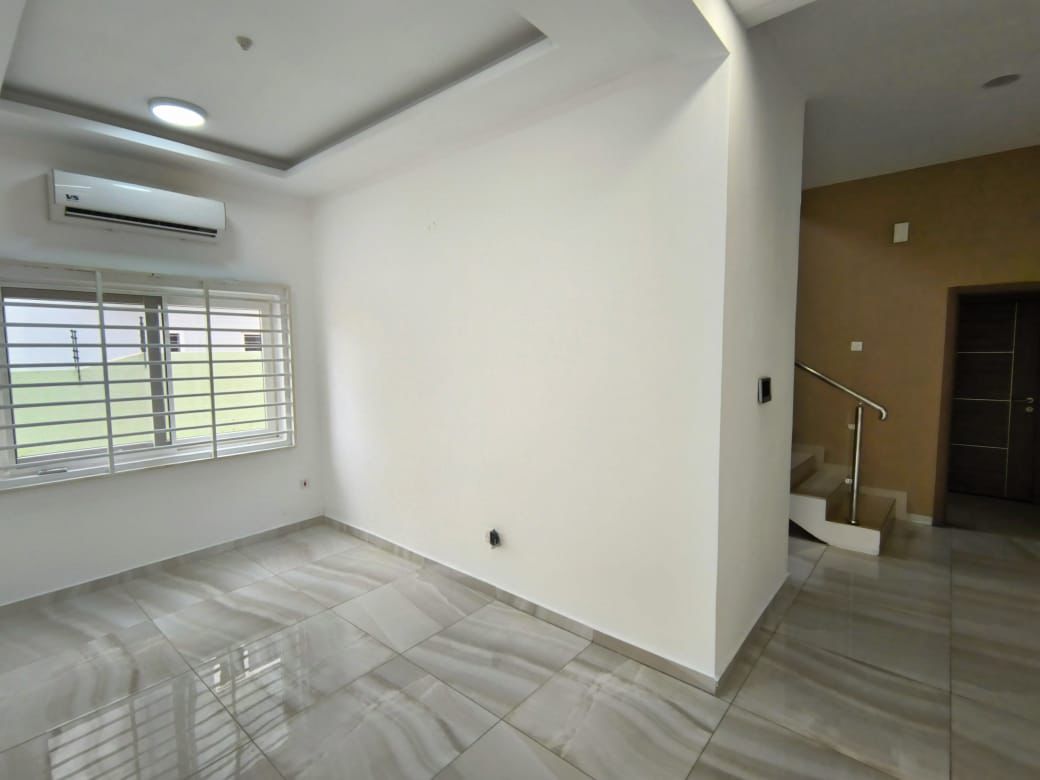 Four (4) Bedrooms Townhouse For Rent at Spintex