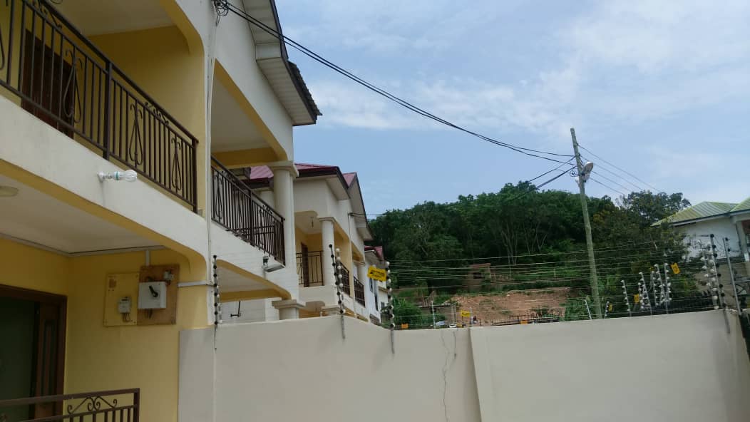 Fully Furnished 3 Bedrooms House for Rent at Ashongman Estate