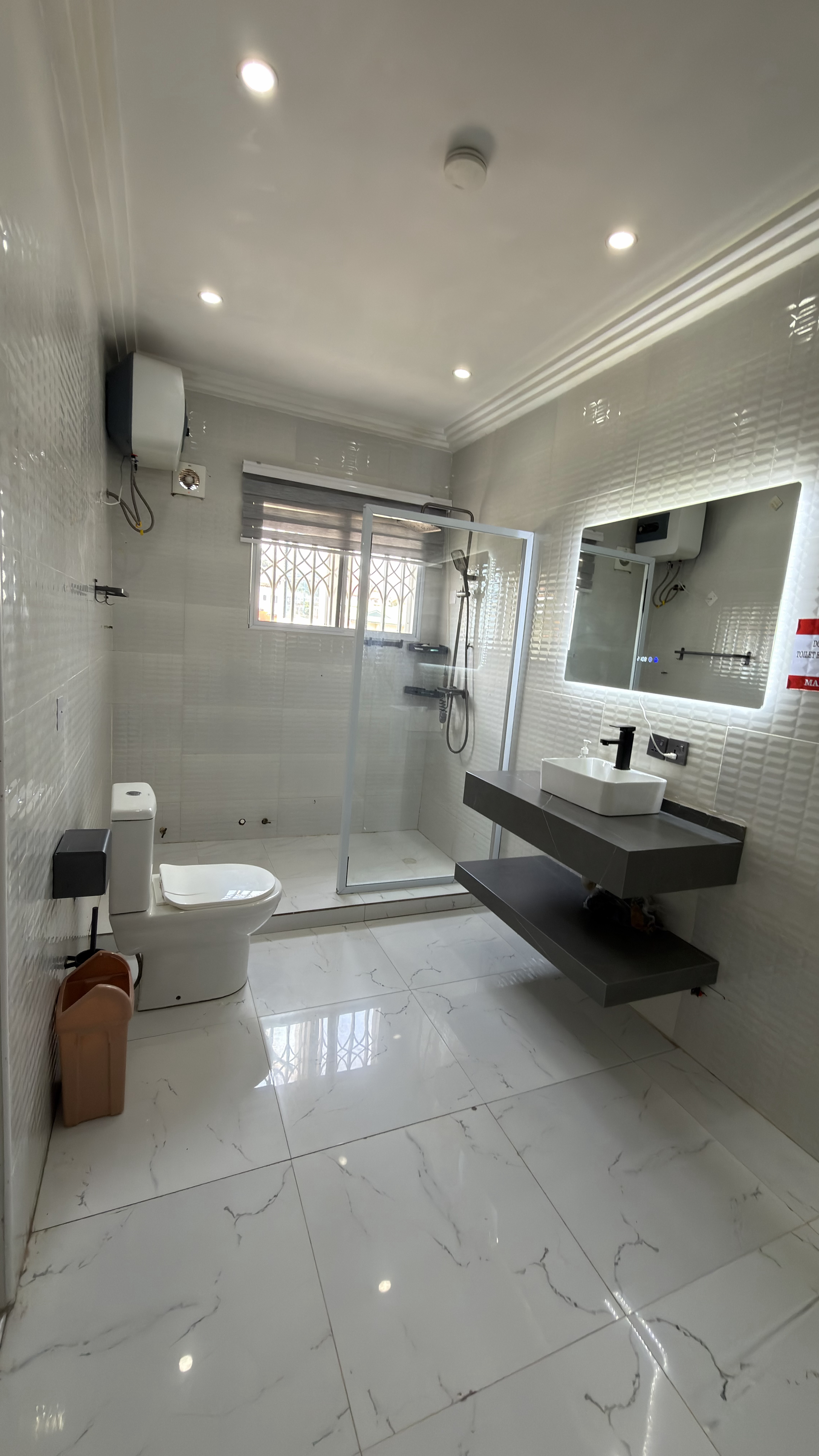 Fully Furnished Studio Apartment For Rent at Bortianor - Kokrobite