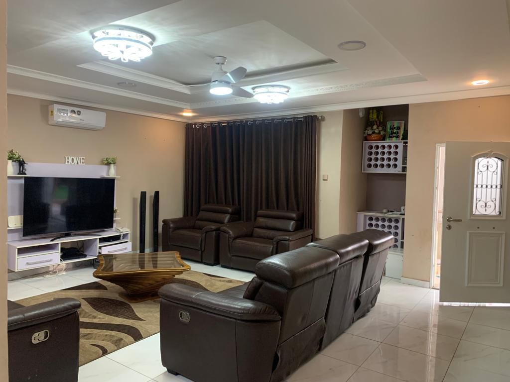 Fully Furnished Four 4-Bedrooms En-Suite House for Rent at Lakeside Estate