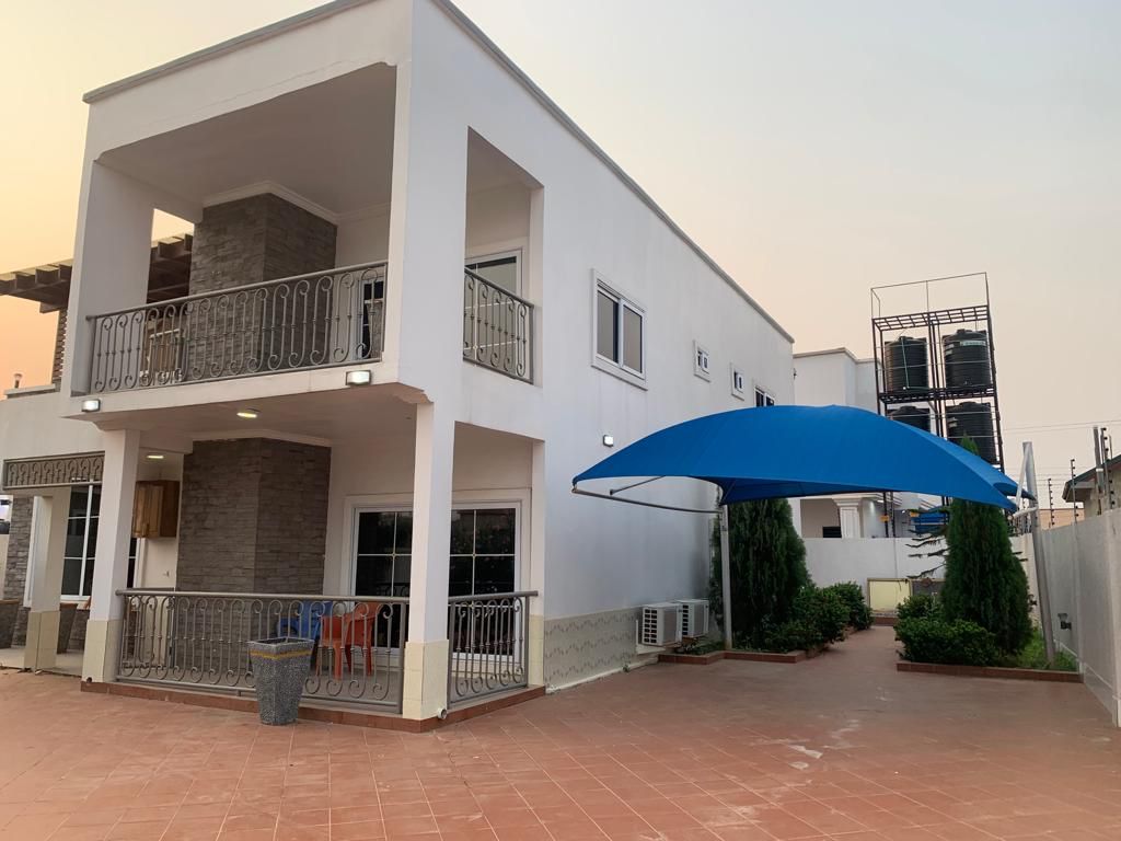 Fully Furnished Four 4-Bedrooms En-Suite House for Rent at Lakeside Estate