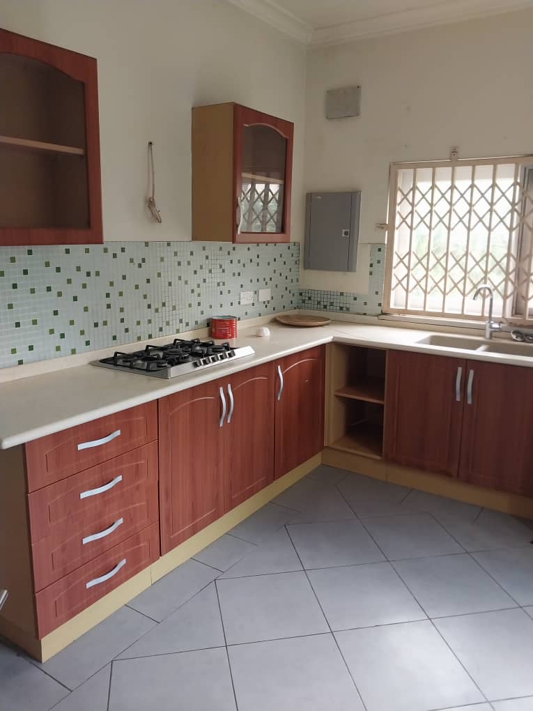 Fully Furnished Four 4-Bedrooms House With Boy's Quarters for Rent at Labone