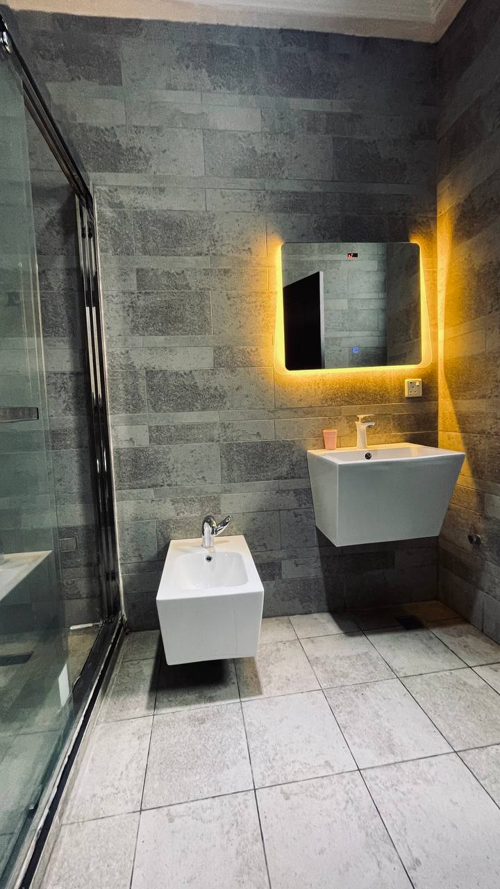 Fully Furnished Three (3) Bedroom Apartment For Rent in a Gated Community at North Ridge