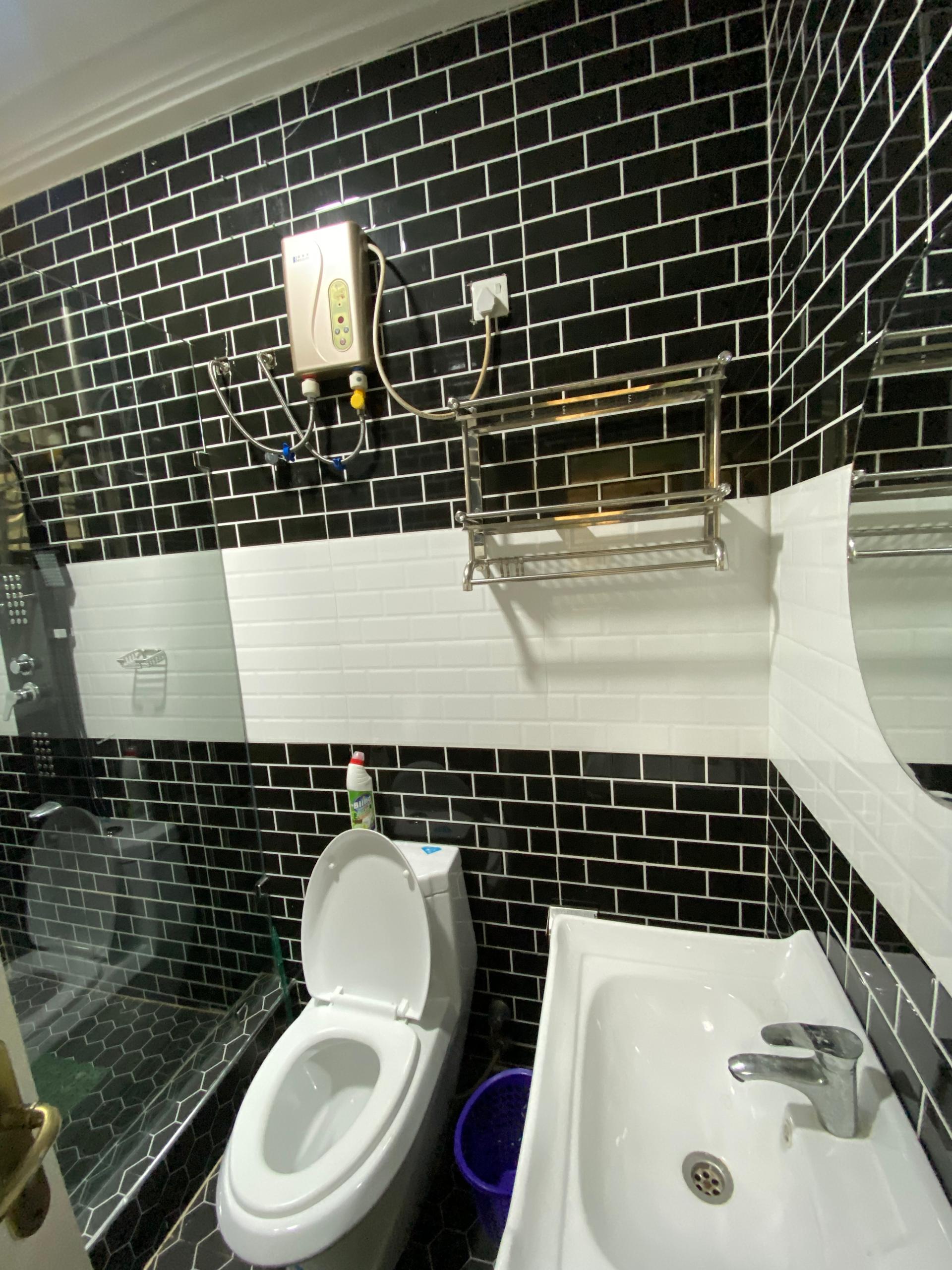 Fully Furnished Two (2) Bedroom Apartment For Rent at Sakumono