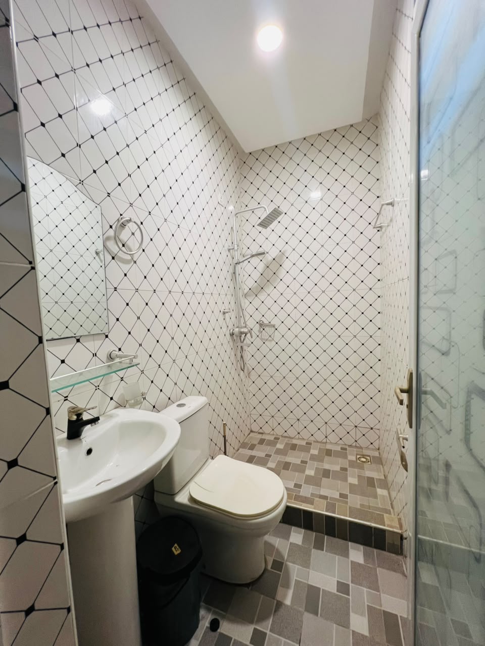 Two (2) Bedroom Unfurnished House For Rent at Spintex