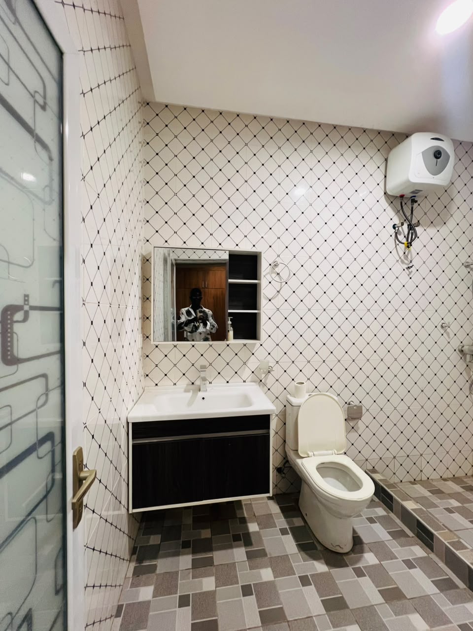 Two (2) Bedroom Unfurnished House For Rent at Spintex