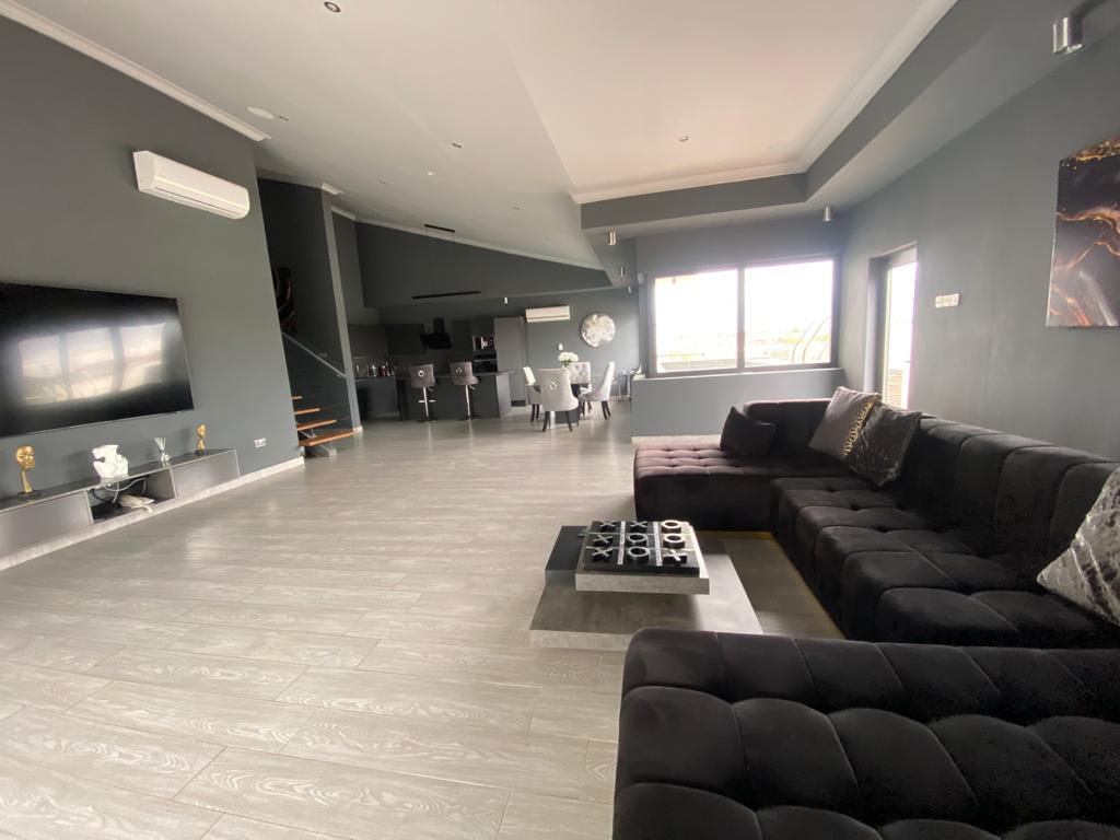 Furnished 3-bedroom Penthouse for Rent at Adjiringano