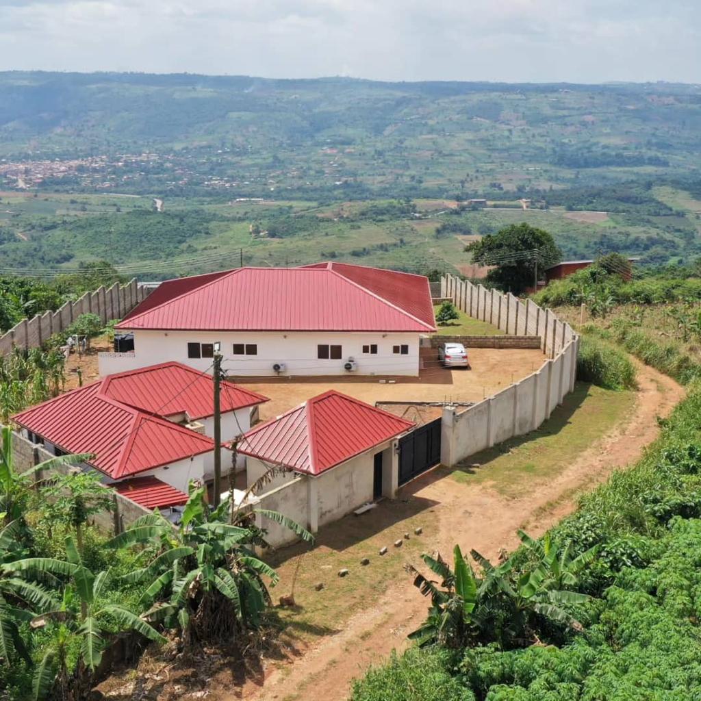 Furnished Hilltop 3-bedroom House With 2-bedroom Outhouse for Sale at Aburi