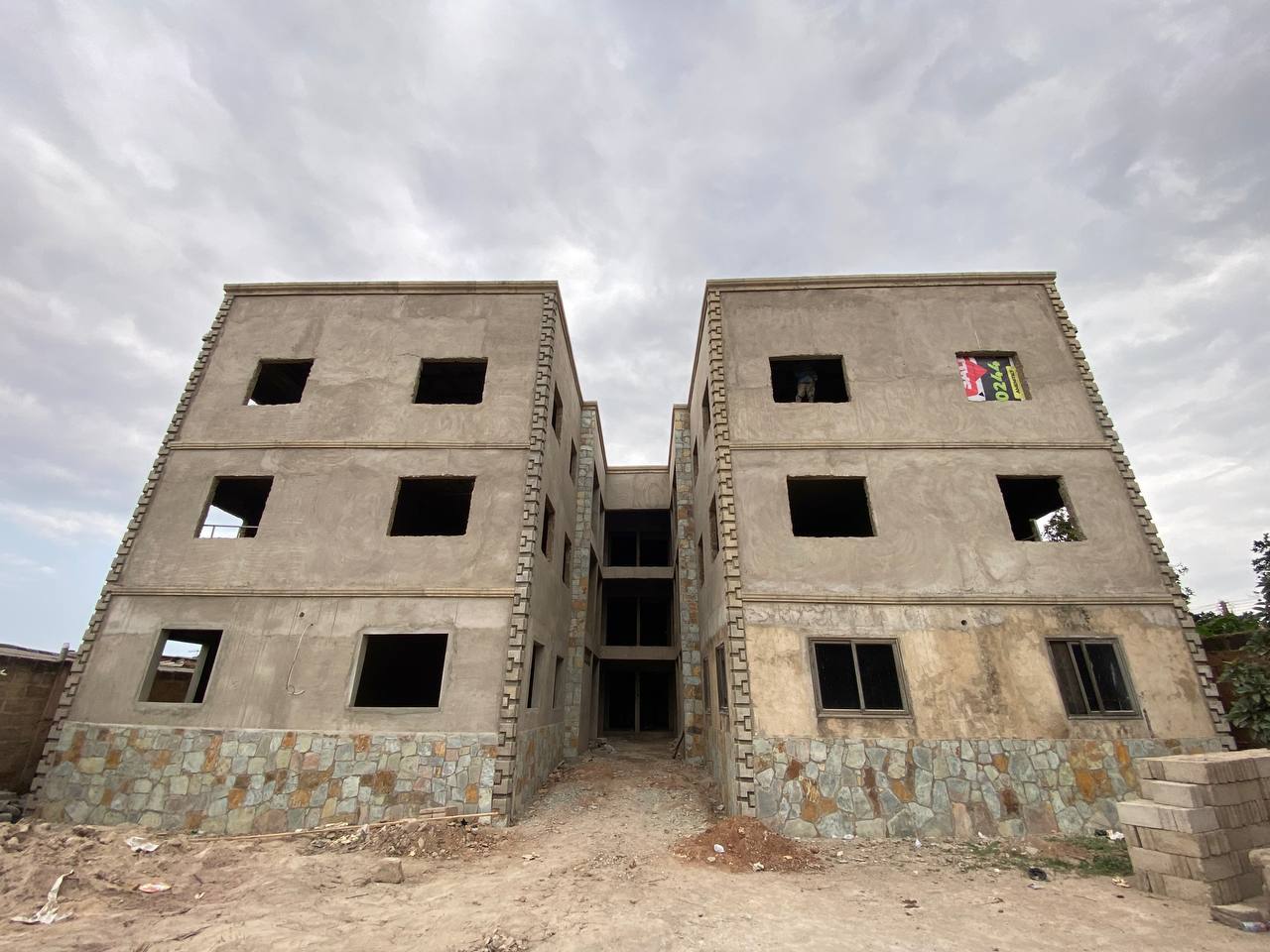 KOTOKU COURTS - NORTH ODORKOR