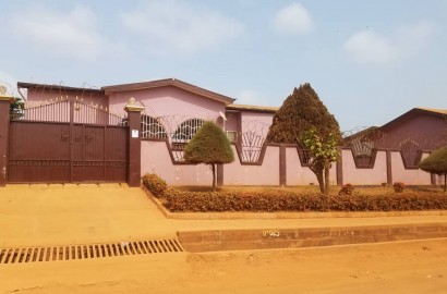 4 Bedroom House with 2 Bedroom Boys’ Quarters for Sale