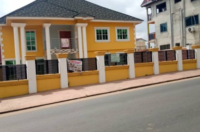 5 Bedroom En-suite House For Sale in Kumasi