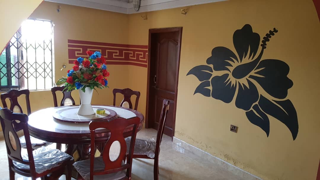 A 5 Bedroom House with Summer Hut For Sale in Kumasi