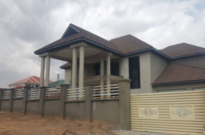 En-suite 4 Bedroom House for Sale in a Gated Community in Kumasi
