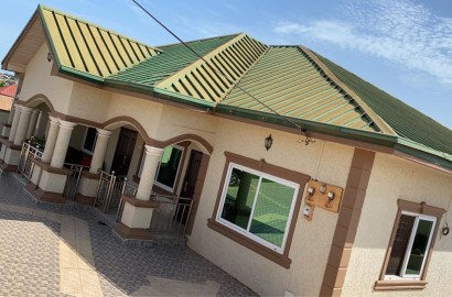 Executive 6 Bedroom House for Rent in Kumasi