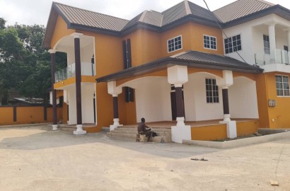 Executive 6 Bedroom Storey House for Rent in Kumasi