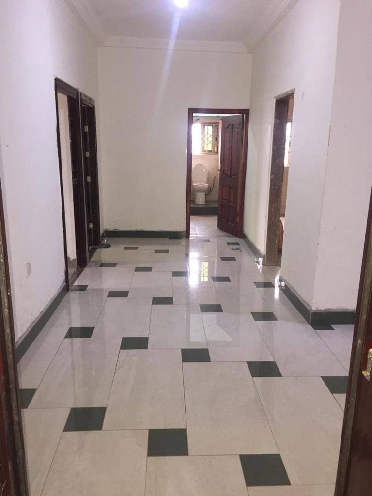 Executive 9 Bedroom House for Rent in Kumasi