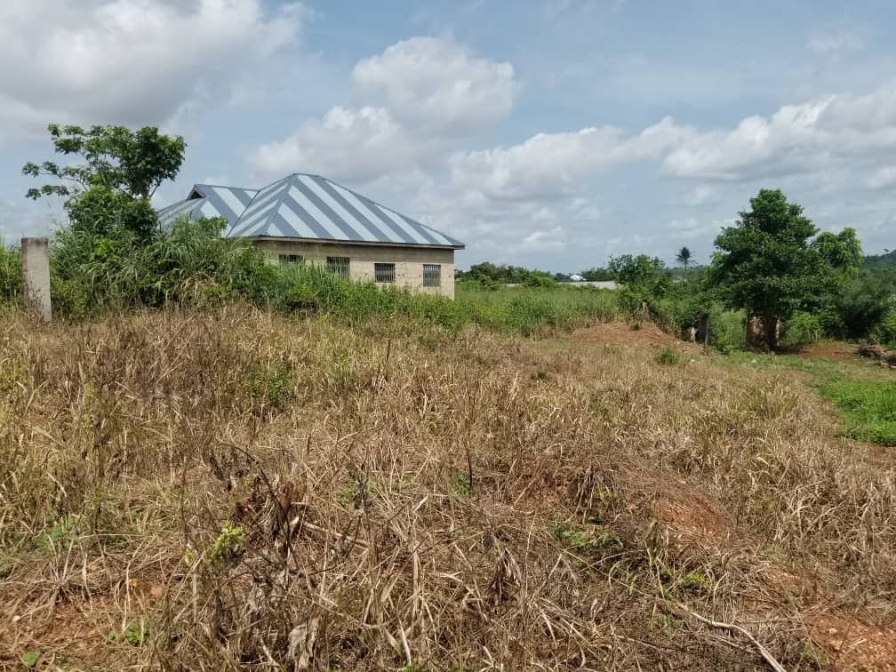 One and a Half (1 1/2) Plot of Land with a Single Bedroom for Sale