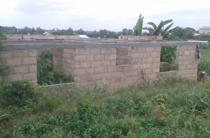Uncompleted 3 Bedroom Ensuite House for Sale
