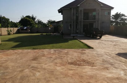 Uncompleted 5 Bedroom En-suite House for Sale in Kumasi