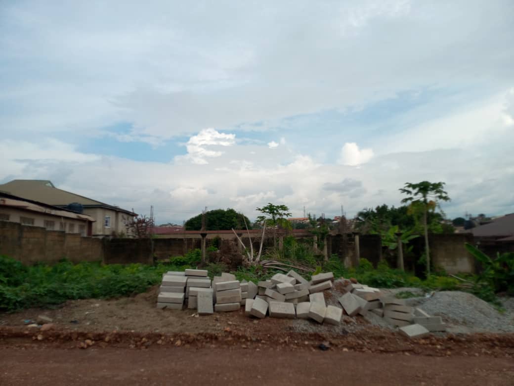 Uncompleted 5 Bedroom House for Sale