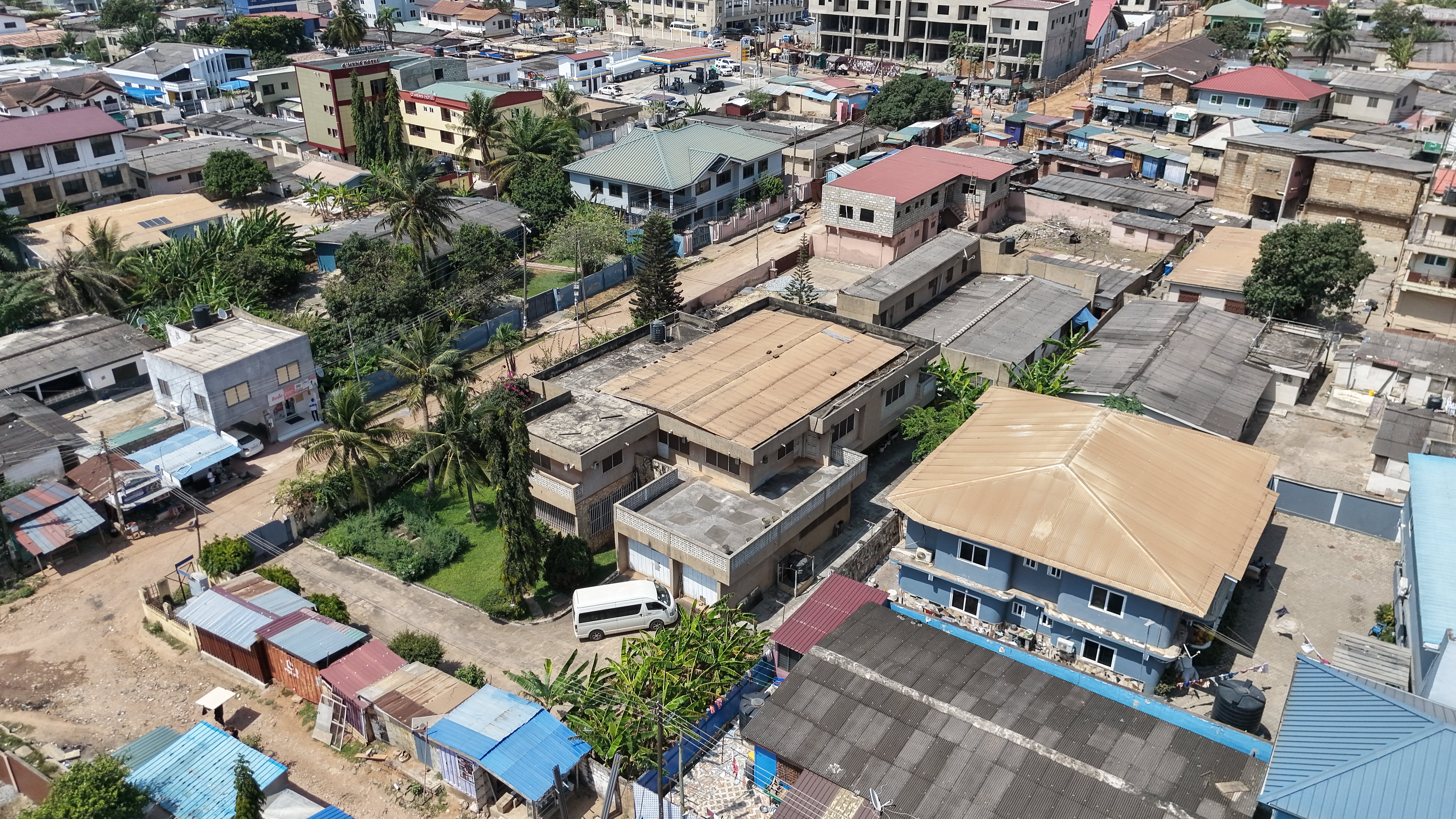 Eight (8) Bedroom House For Sale at Kwashieman - Ideal for Investors & Redevelopment