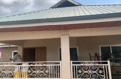 Three bedroom house for sale at Santasi Anyinam, Kumasi