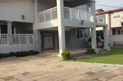 Five Bedroom House For Sale At Kwamo, Kumasi