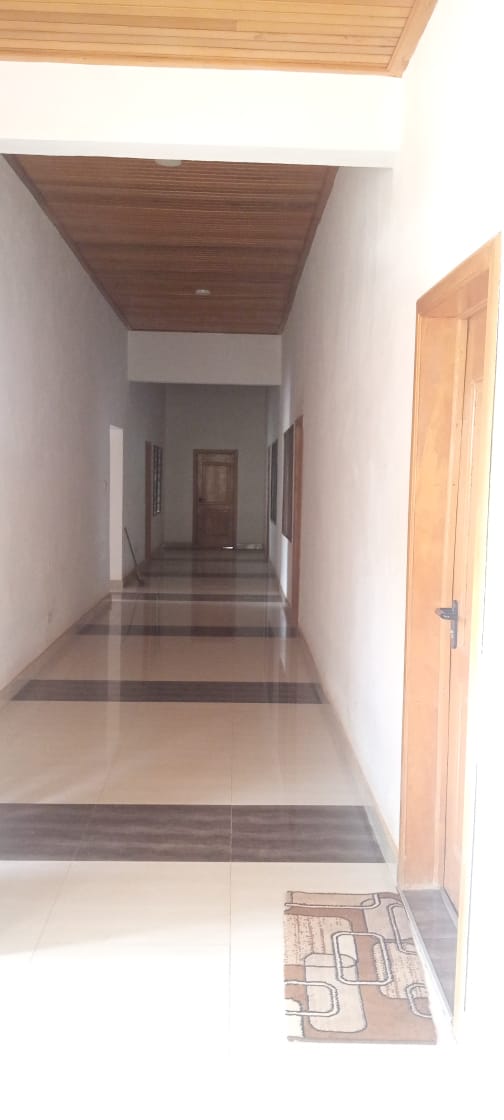 Five bedroom house for sale at Kotei, Kumasi