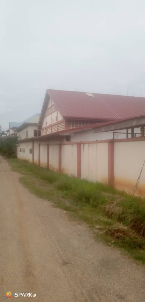Warehouse for sale at Oduom, Kumasi