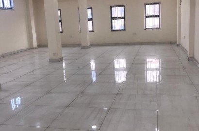 Commercial space for rent at Adum-Kumasi