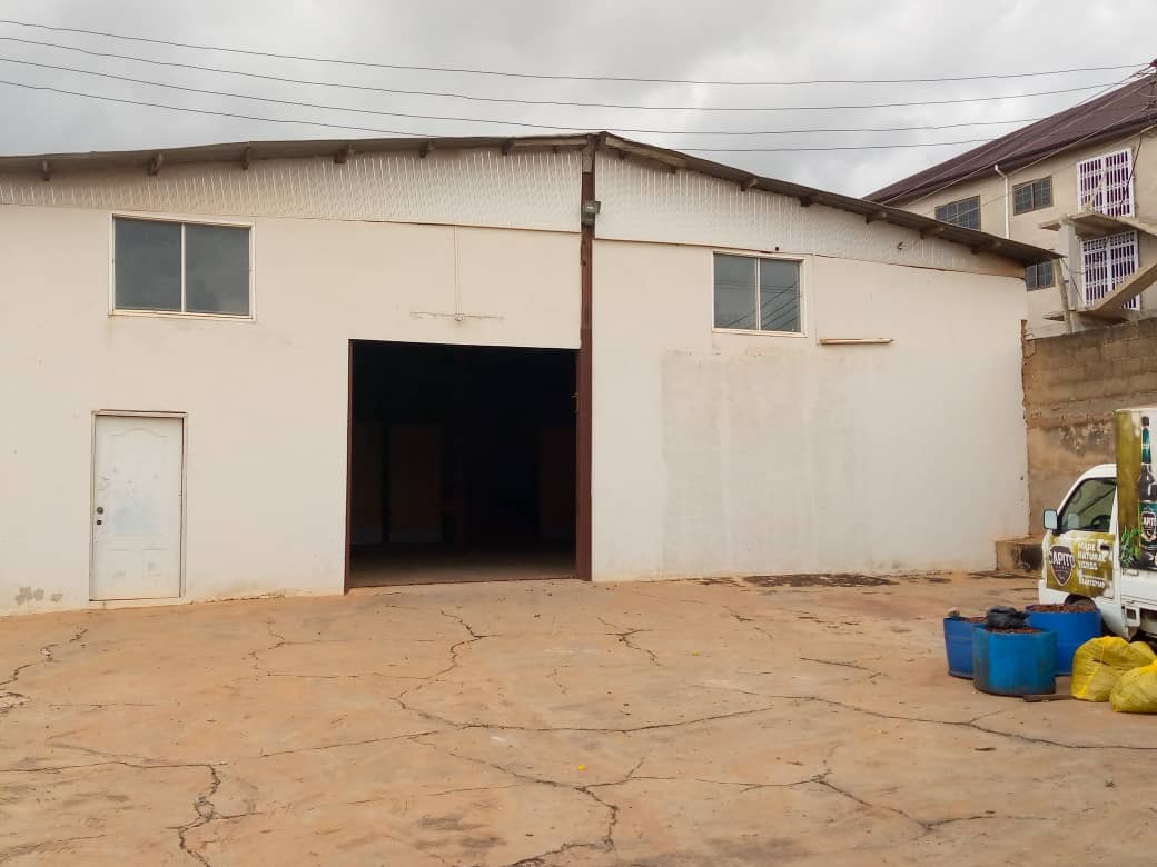 Warehouse for rent at Santasi-Kumasi