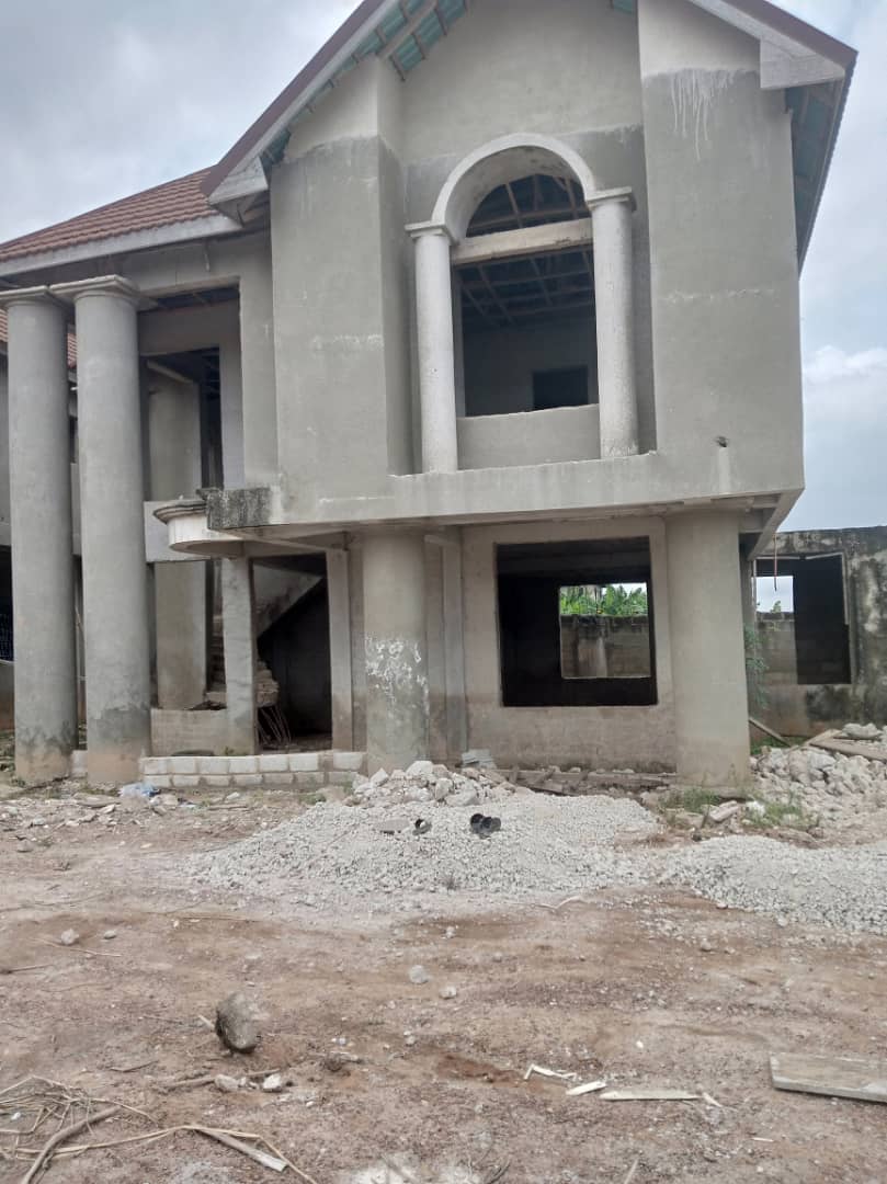 Three bedroom uncompleted town house for sale at Ahodwo