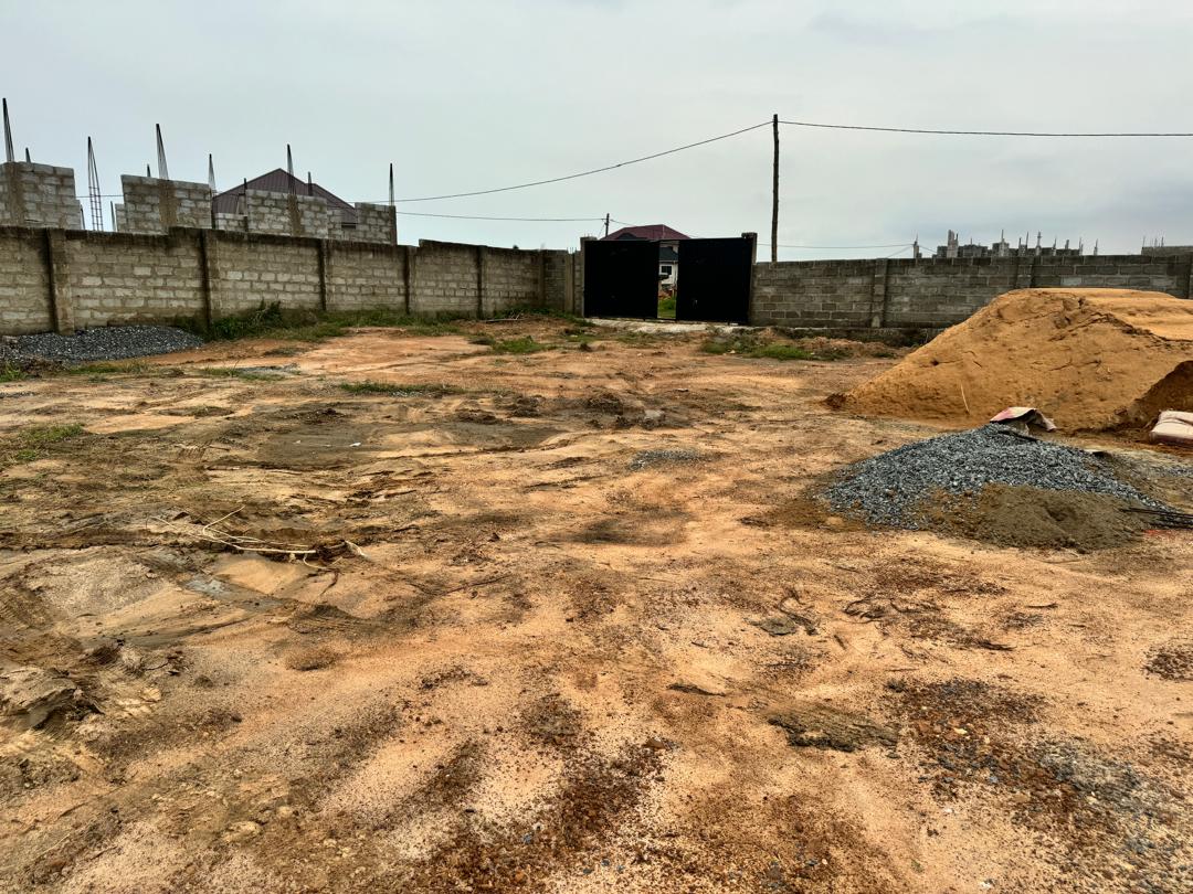 Land for Sale at Lashibi