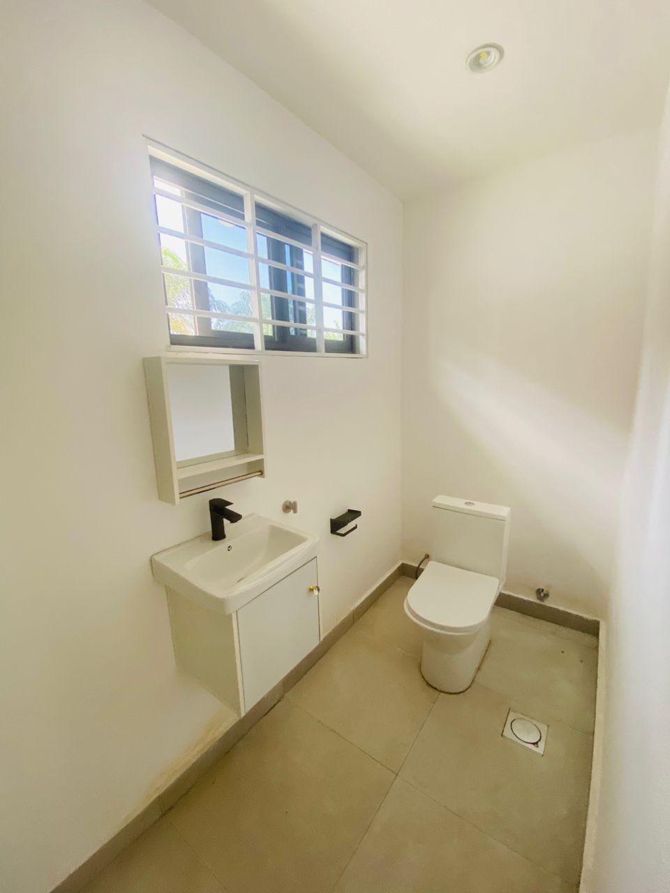 Three (3) Bedroom House For Rent at Lashibi