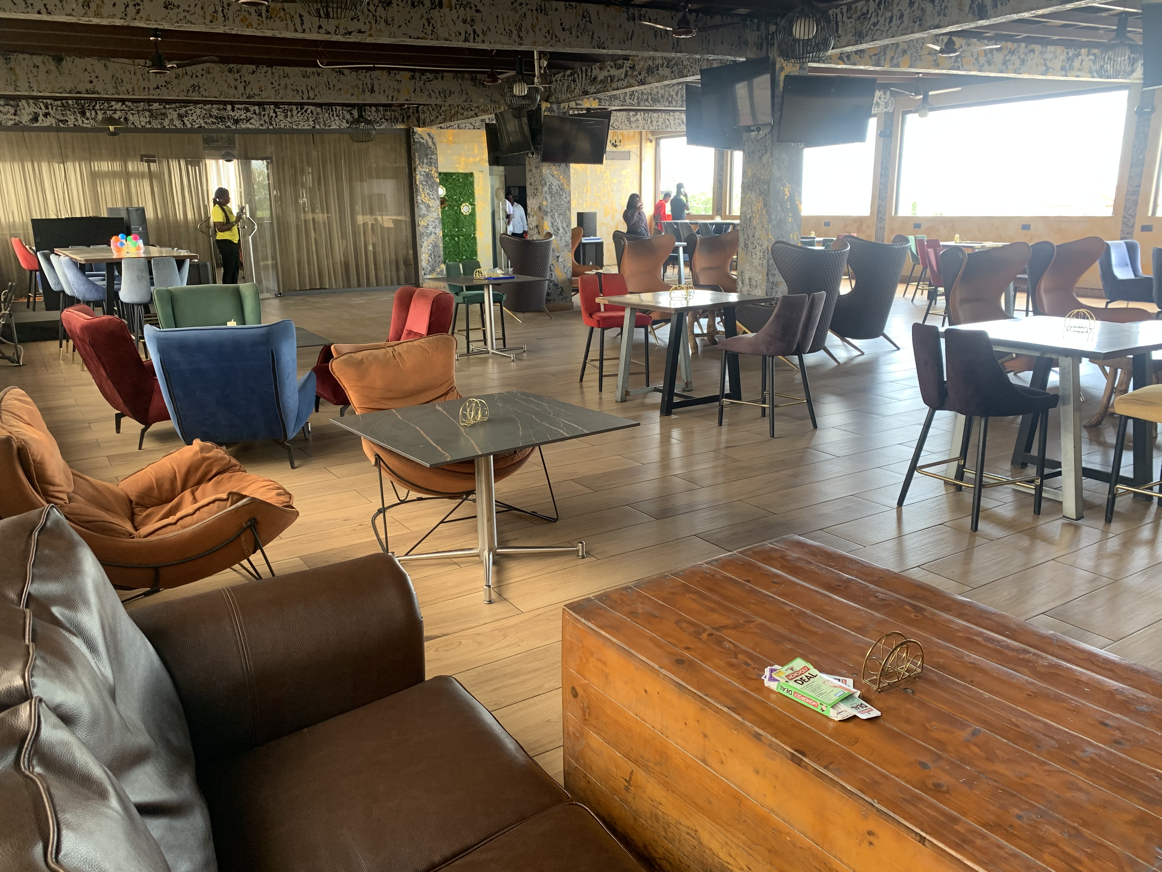 Lounge / Restaurant Space for Rent at Sakumono